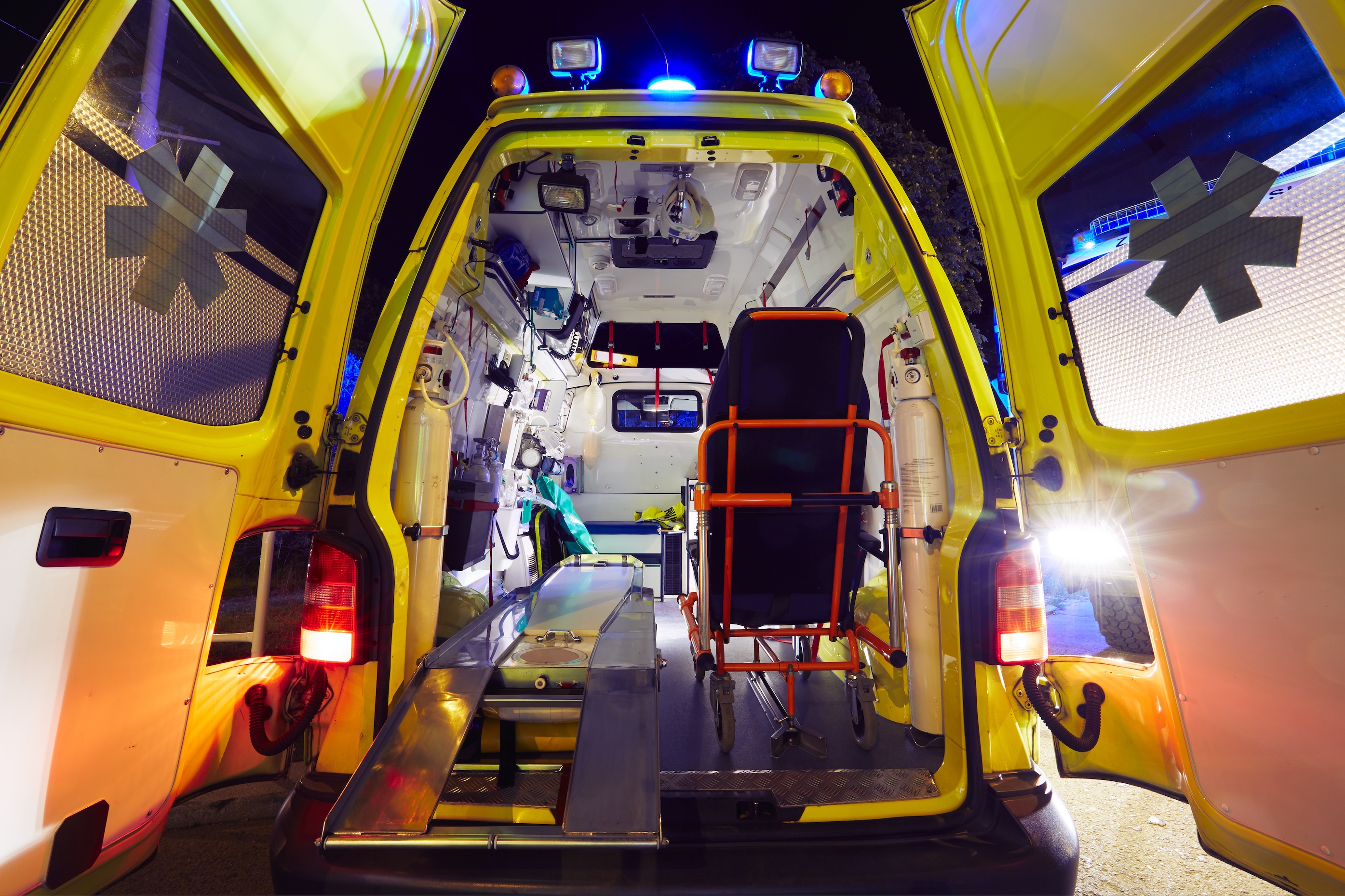 Ambulanse inni. Illustrasjonsfoto: Thinkstock